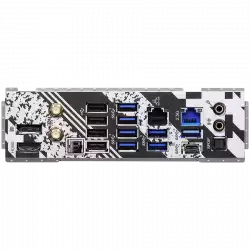 ASROCK MB Desktop X670E Steel Legend, AM5, 4x DDR5, 1x PCIe 5.0 x16, 1x PCIe 3.0 x16, 1x PCIe 3.0 x1, 4x SATA3, 3x Hyper M.2 (PCIe Gen4x4), 1x Blazing M.2(PCIe Gen5x4), 7.1 CH HD Audio, 1x HDMI, 1x DisplayPort, 2.5G LAN, Wi-Fi, BT