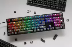 Ducky професионална геймърска механична клавиатура Professional Gaming Mechanical Keyboard One 3 Aura Black - Cherry MX RGB Brown Switches [Tactile]