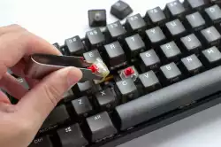 Ducky професионална геймърска механична клавиатура Professional Gaming Mechanical Keyboard One 3 Mini Aura Black - Cherry MX RGB Brown [Tactile]