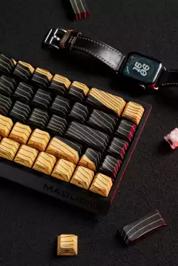 Madlions професионална геймърска механична клавиатура Professional Gaming Mechanical Keyboard MAD 68 HE Contour Flagship - 8K, Magnetic Amber Pro [Linear]