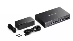 8-портов 2.5GBASE-T и 2-портов 10GE SFP+ интелигентен комутатор TP-Link Omada SG2210XMP-M2 с 8-портов PoE+