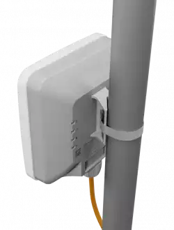 Външен LTE рутер с вградена насочена антена MikroTik SXTsq Embedded LTE4 EC25-EU&SXTsq