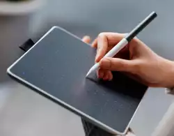 Графичен дисплей таблет Wacom One Pen tablet Medium, Bluetooth 5.1, Бял                          