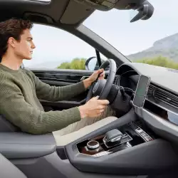 HAMA Безжично зарядно устройство Qi2, 15W, за кола, черно