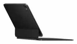 Калъф с клавиатура Apple Magic Keyboard for iPad Pro 11-inch (M4/M5), черно