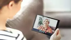 Таблет и четец Hanspreee Lumo Paper 7.8", 64 GB, в комплект с калъф Smart Folio