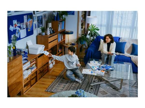HP DeskJet 4322 All-in-One Color Printer 8.5/5.5 ppm HP DeskJet 4322 All-in-One Color Printer 8.5/5.5 ppm