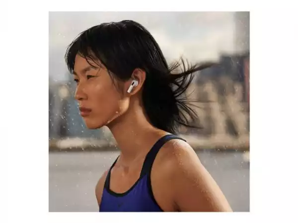 Apple AirPods (3rd generation) with Charging Case