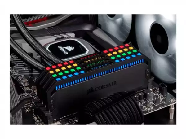 CORSAIR Dominator Platinum DDR4 16GB 2x8GB 3200MHz DIMM CL16 RGB 1.35V XMP 2.0