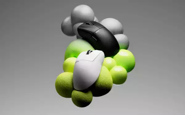 Pulsar професионална геймърска мишка Wireless Gaming Mouse Xlite CrazyLight Uyuni White