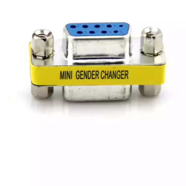 VCom Адаптер Adapter Serial DB9 F / F - CA085