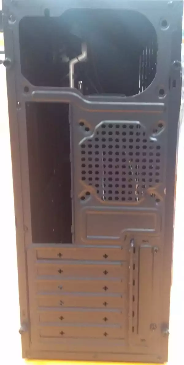 Task Master Intel H610, Intel Core i3-10105, 16 GB, No OS, 512 GB, черен Task Master Intel H610, Intel Core i3-10105, 16 GB, No OS, 512 GB, черен