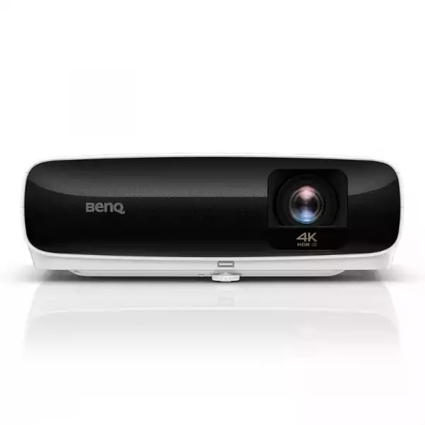 BenQ TK810, 4K 3840x2160, HDR, 3200 ANSI lumens, 10000:1,  Zoom 1.1x, 92% Rec.709, Dual Band WiFi, LumiExpert, 2xHDMI, USB Type A 1.5A with Media reader, RS232, 12V Trigger, 4.2 kg, White