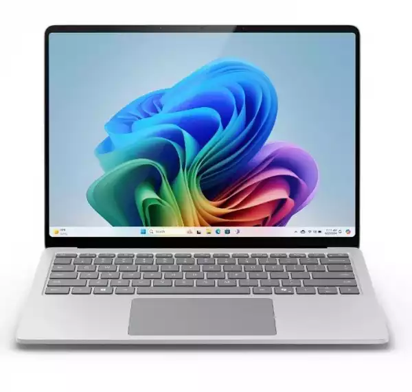 Лаптоп Microsoft Surface Laptop 7 13,8" C10/16/512 Con 13,8", 2304 x 1536, Windows 11 Home, ENG/INT, EMEA, COPILOT+ PC, Snapdragon X Plus, Platinum