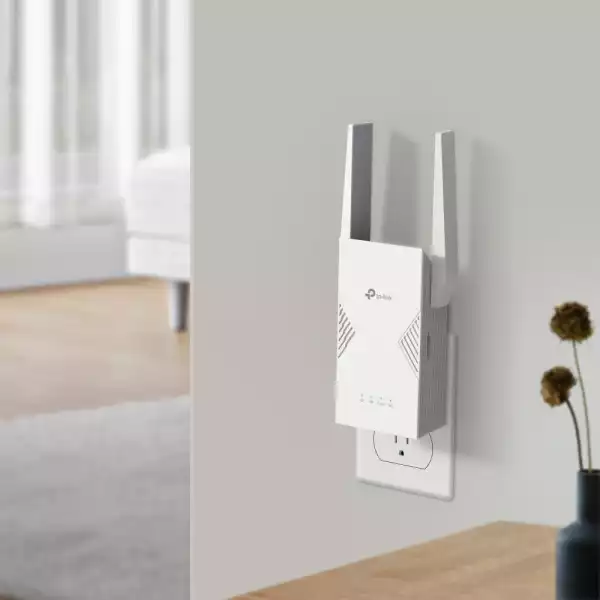 Двубандов Wi-Fi 7 удължител за обхват TP-Link RE235BE BE3600
