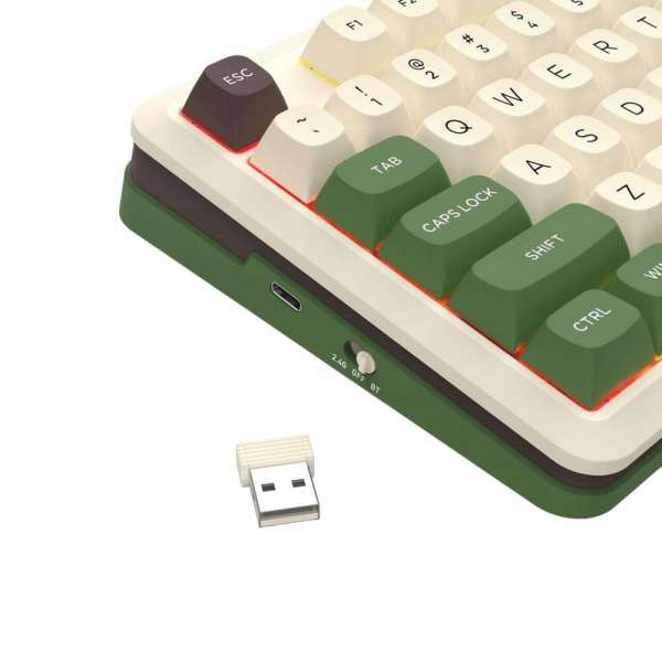 Геймърска механична клавиатура Redragon Cyrus Pro K681CGC-RGB-PRO с Bluetooth и безжична връзка, бяла със зелено и RGB осветление