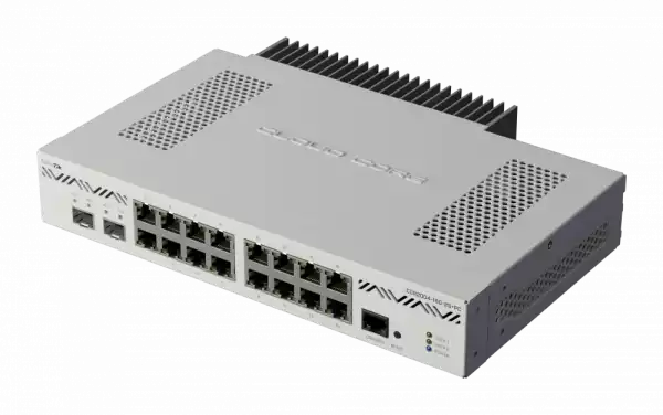 Комутатор MikroTik CCR2004-16G-2S+PC с 16 Gigabit порта и 2 SFP+ порта