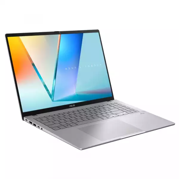 Лаптоп Лаптоп Asus Vivobook S S3607CA-RP037NA,Ultra 7 255H, 16.00" OLED,144 Hz,R5 16GB (on BD),1TB SSD G4,No OS, Cool Silver, без адаптер