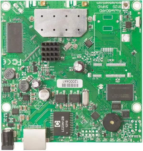 Рутер Mikrotik RB911G-5HPnD Рутер Mikrotik RB911G-5HPnD
