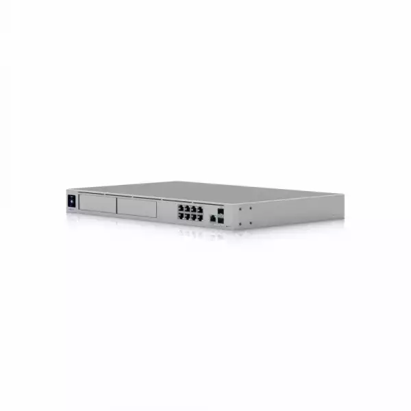 Управляем комутатор Ubiquiti UniFi Dream Machine Pro Max