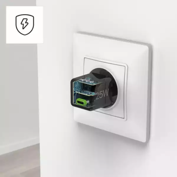 HAMA Бързо мини зарядно 220V, USB-C, PD/Qualcomm, 25 W, черен