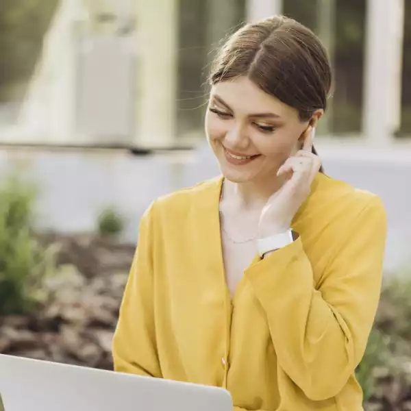 HAMA Блутут слушалки "Freedom Buddy II", True Wireless, Оранжев HAMA Блутут слушалки "Freedom Buddy II", True Wireless, Оранжев