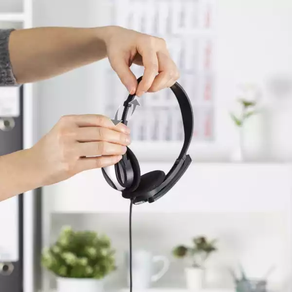Слушалки HAMA Essential HS-P100