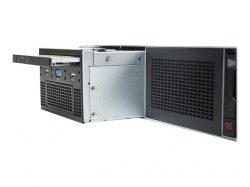 HPE ProLiant DL380 Gen11 SFF Universal Media Bay Kit