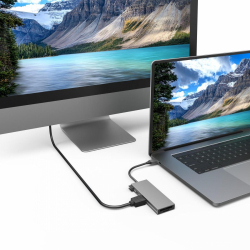 6-портов хъб USB-C, 2 x USB-A, USB-C, HDMI, SD, microSD                          